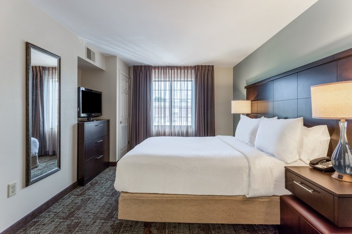 STAYBRIDGE SUITES DAVENPORT, AN IHG HOTEL $104 ($̶1̶1̶5̶) - Updated ...