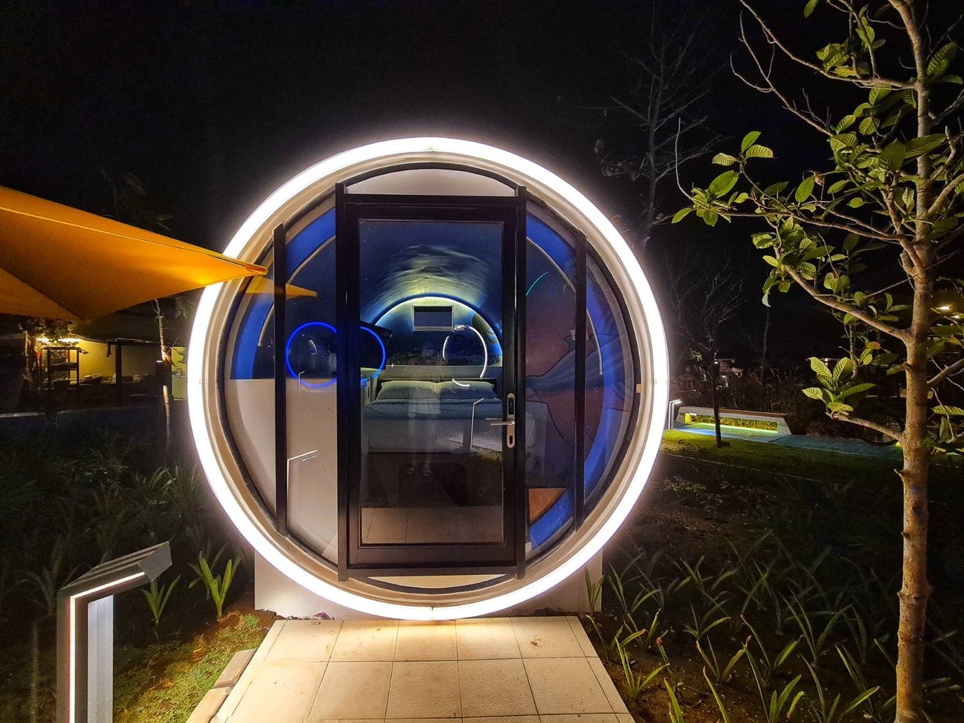 Cocoons Casobe - UPDATED Prices, Reviews & Photos (Calatagan ...