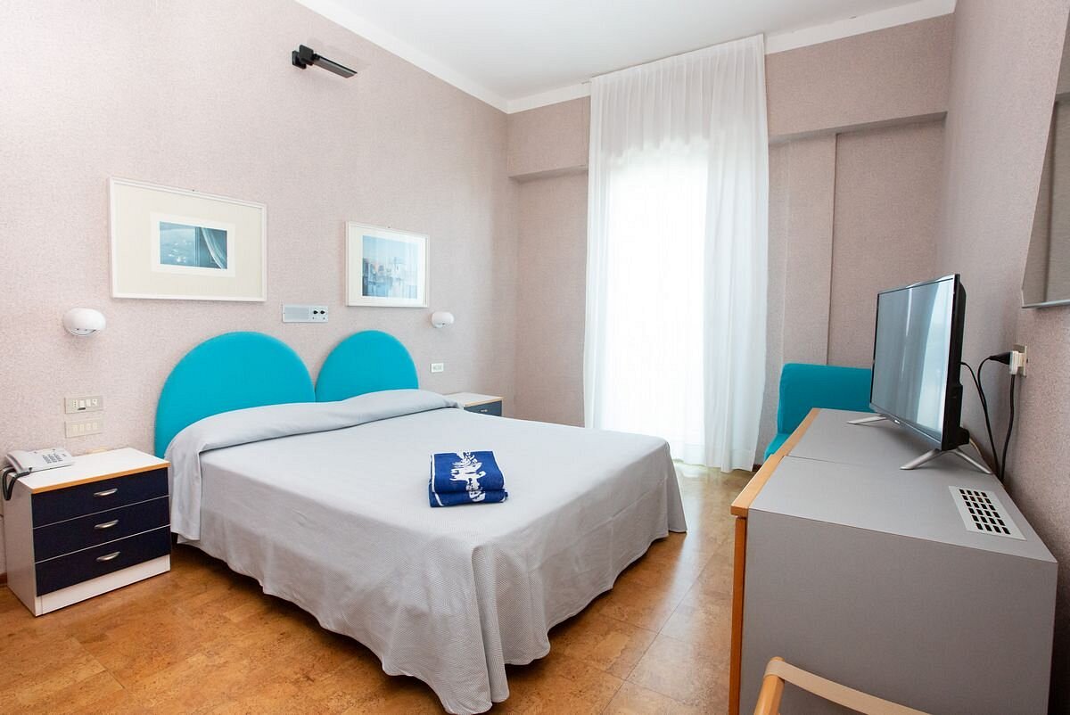 HOTEL VENERE - Prices & Reviews (Cesenatico, Italy)