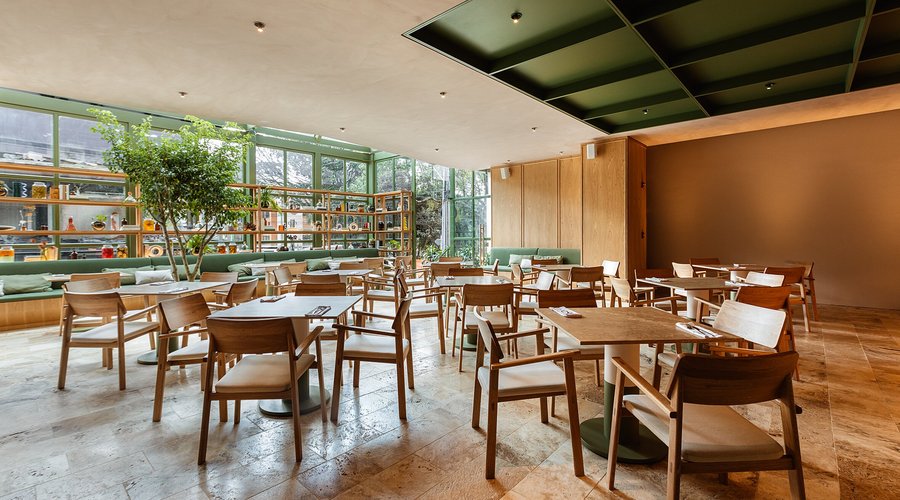 Real Eatery by The Charlee Hotel