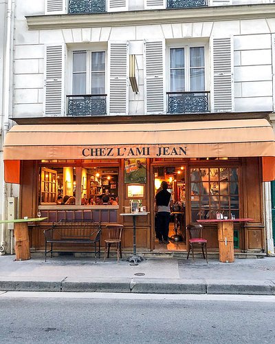 Entrance to Chez L’Ami Jean in Paris
