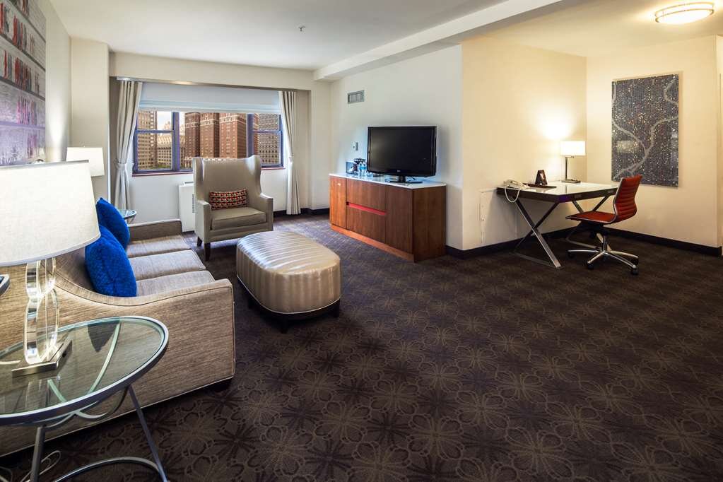 Hotel photo 118 of DoubleTree by Hilton Hotel & Suites Pittsburgh Downtown.