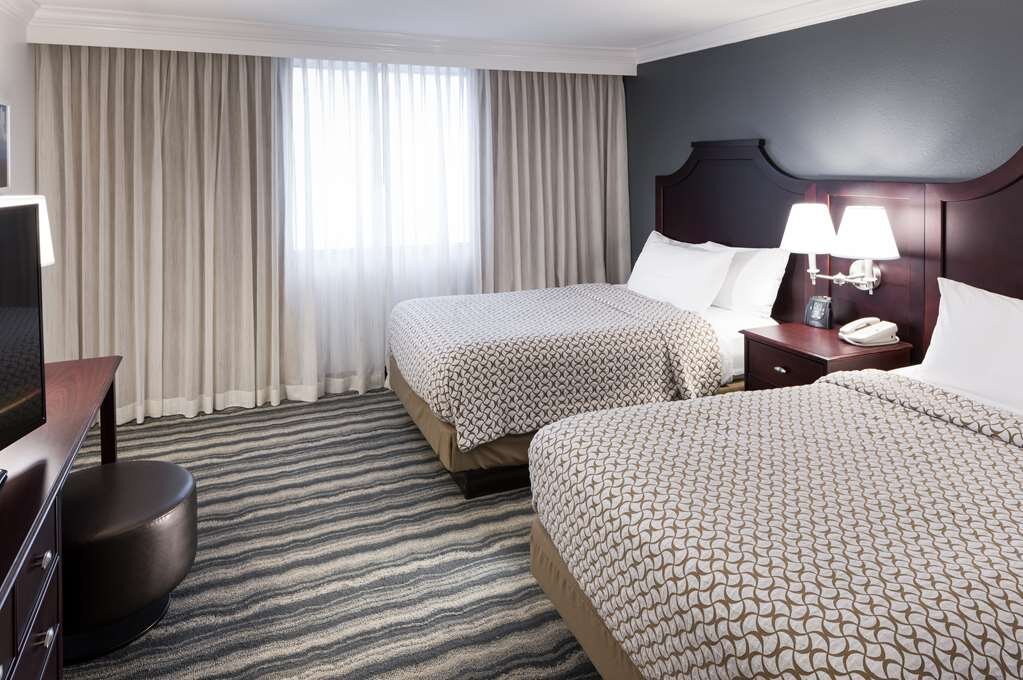 Hotel photo 70 of Embassy Suites by Hilton Tampa Brandon.