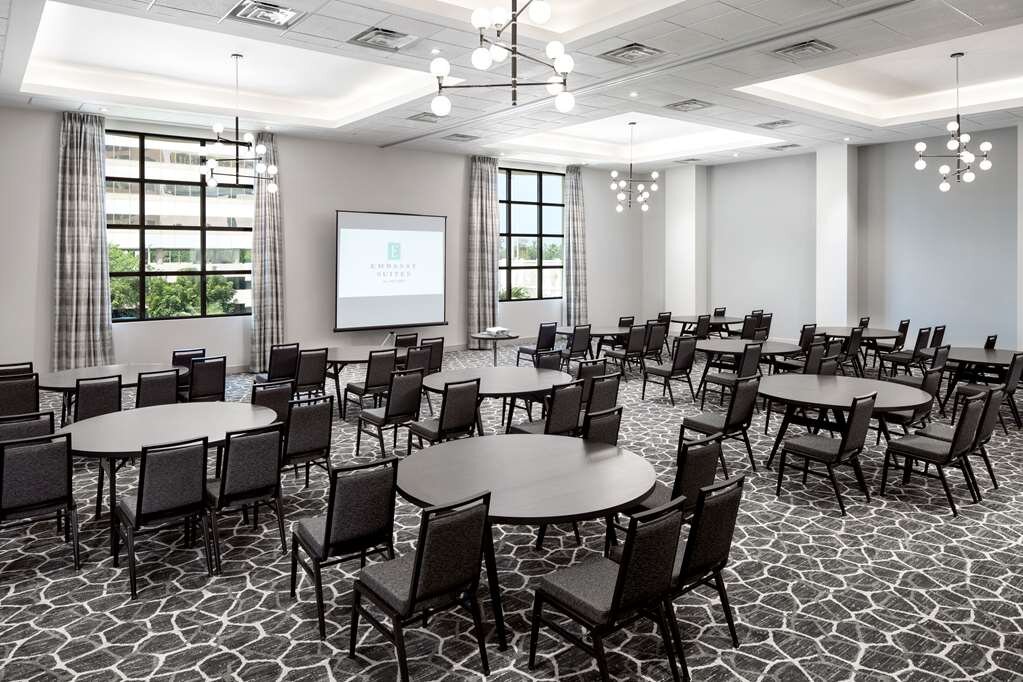 Hotel photo 65 of Embassy Suites by Hilton Tampa Airport Westshore.