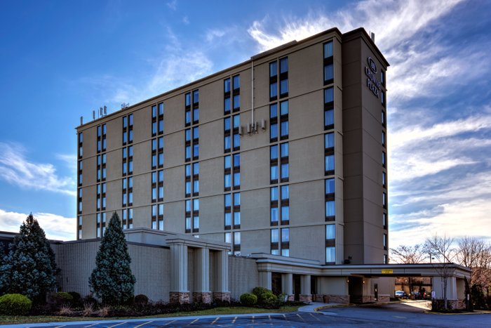 CROWNE PLAZA NEWARK AIRPORT, AN IHG HOTEL $92 ($̶1̶6̶2̶) - Updated 2023 ...