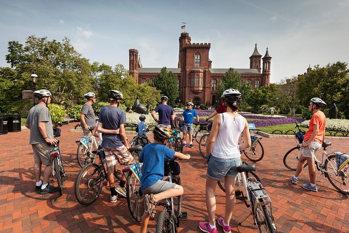 2023 Washington DC Monuments Bike Tour