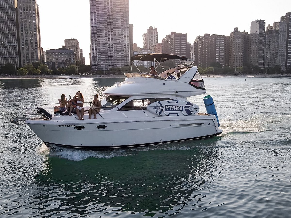 chicago playpen yacht rental