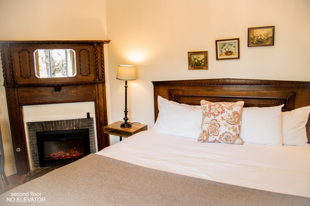 CEDAR GABLES INN - Updated 2024 Prices & B&B Reviews (Napa, Napa Valley ...