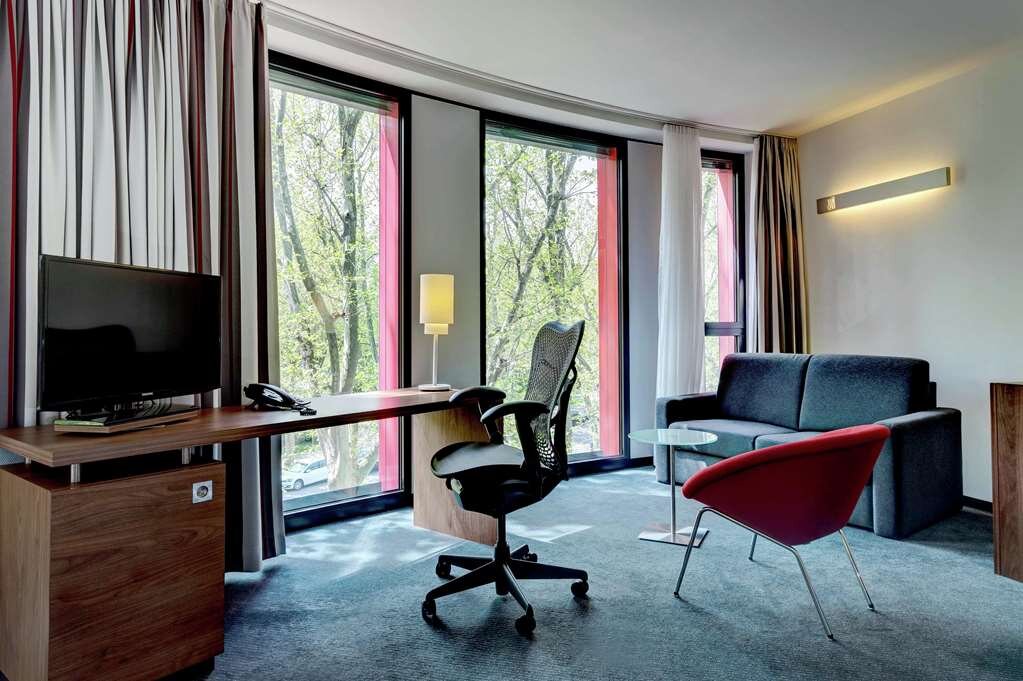 Hotel photo 1 of Hilton Garden Inn Stuttgart NeckarPark.
