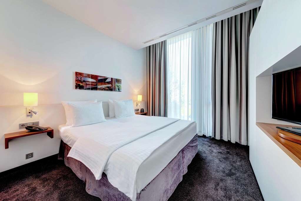 Hotel photo 2 of Hilton Garden Inn Stuttgart NeckarPark.
