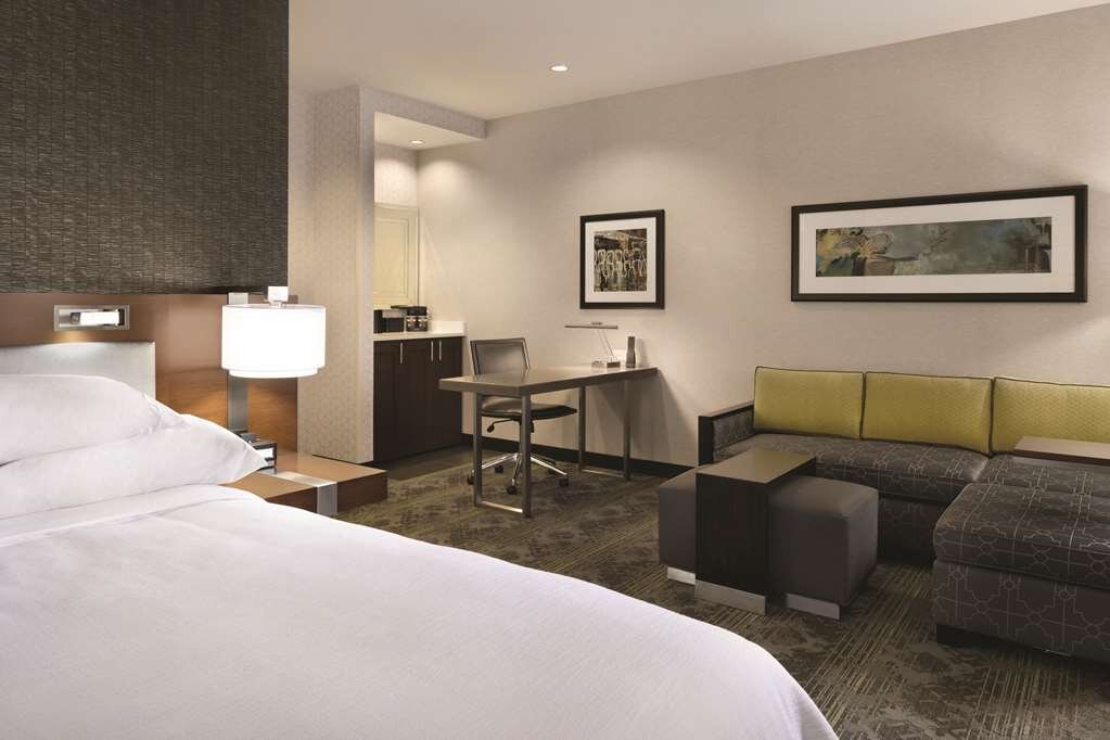 Hotel photo 102 of Embassy Suites by Hilton Pittsburgh Downtown.