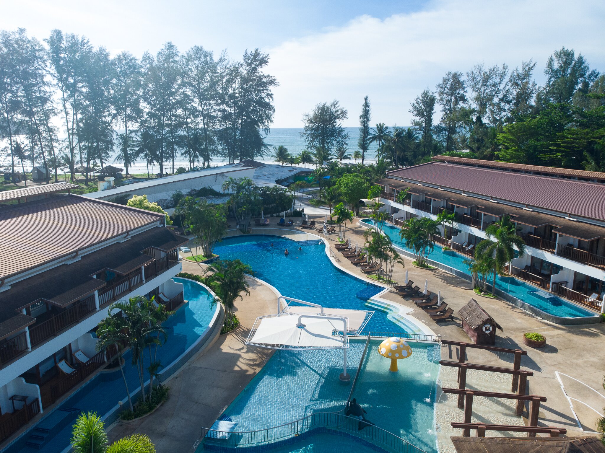 ARINARA BEACH RESORT PHUKET (Bang Tao Beach, Thailand) - Omdömen Och ...