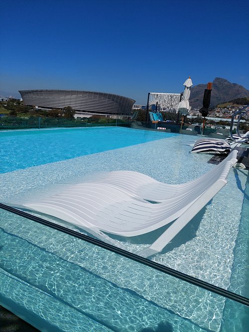 O'TWO HOTEL - Updated 2022 Prices & Reviews (Cape Town, South Africa)