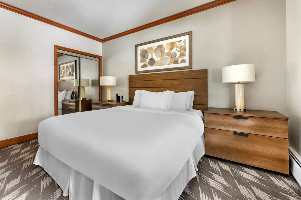 Hotel photo 25 of Hilton Grand Vacations Club Valdoro Mountain Lodge Breckenridge.