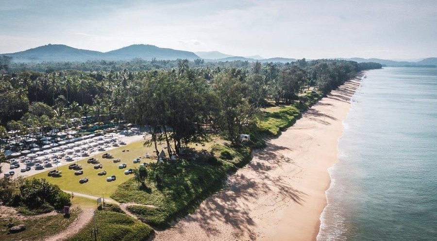 Overview  Beach Hotel