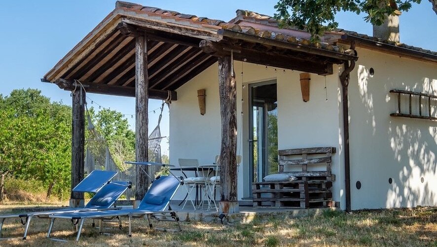 Facciata esterna della Casa del Sole