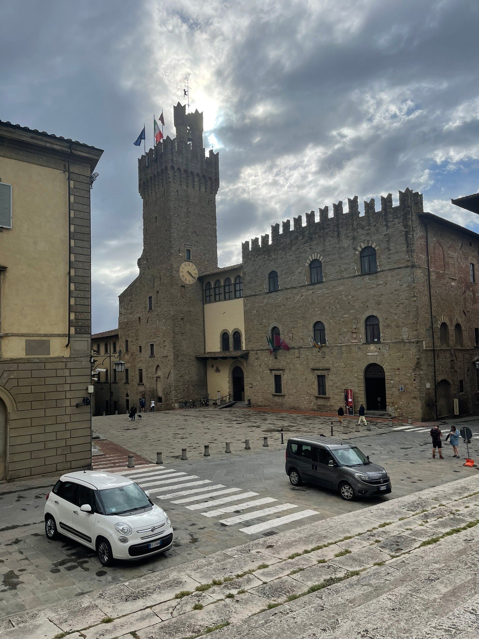 Monumento a Ferdinando III d Asburgo Lorena Arezzo Lohnt es