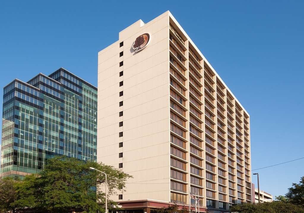 Doubletree By Hilton Hotel Cleveland Downtown Lakeside Updated 2023 Prices Reviews And Photos