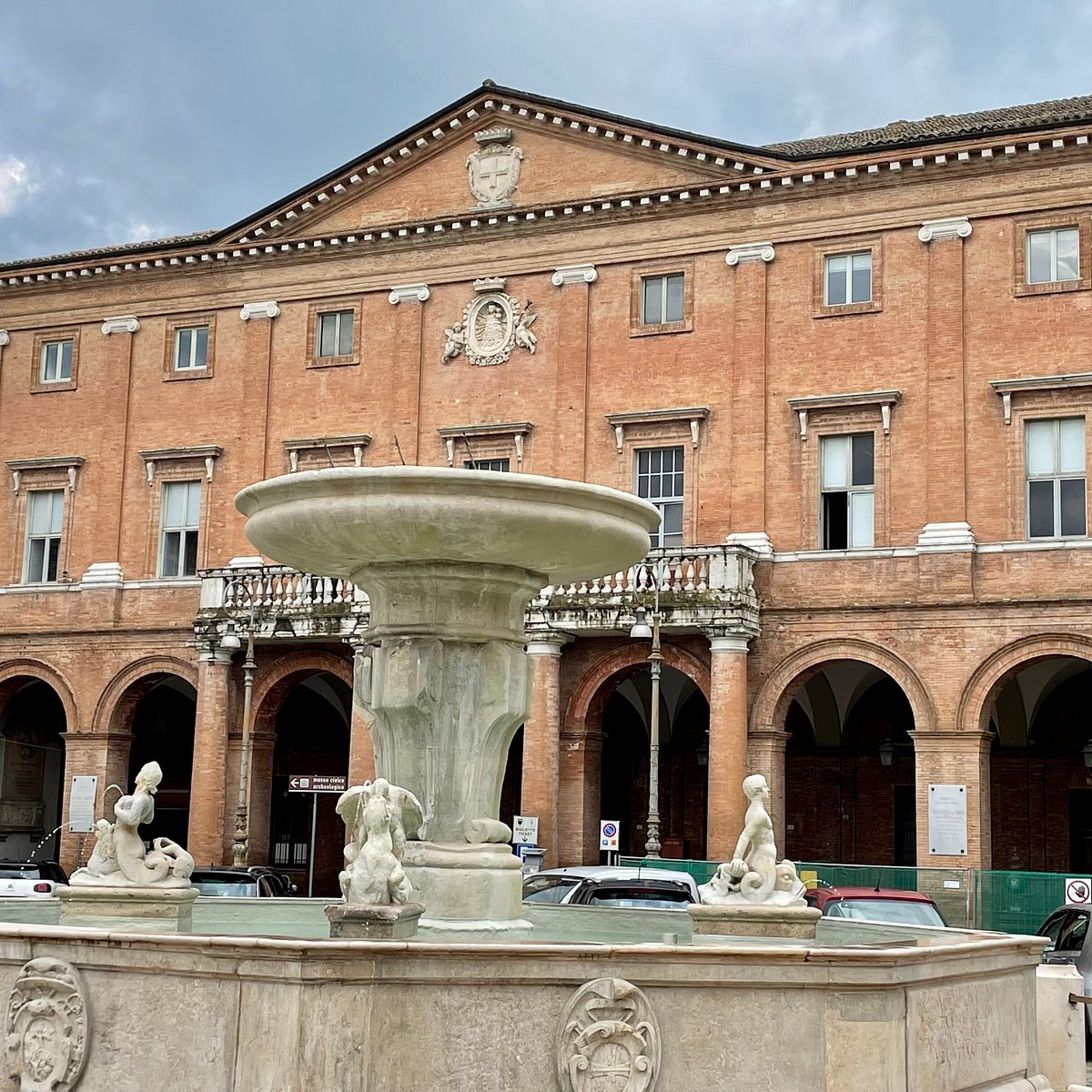 Palazzo Comunale Matelica 2022 Qué Saber Antes De Ir Lo Más