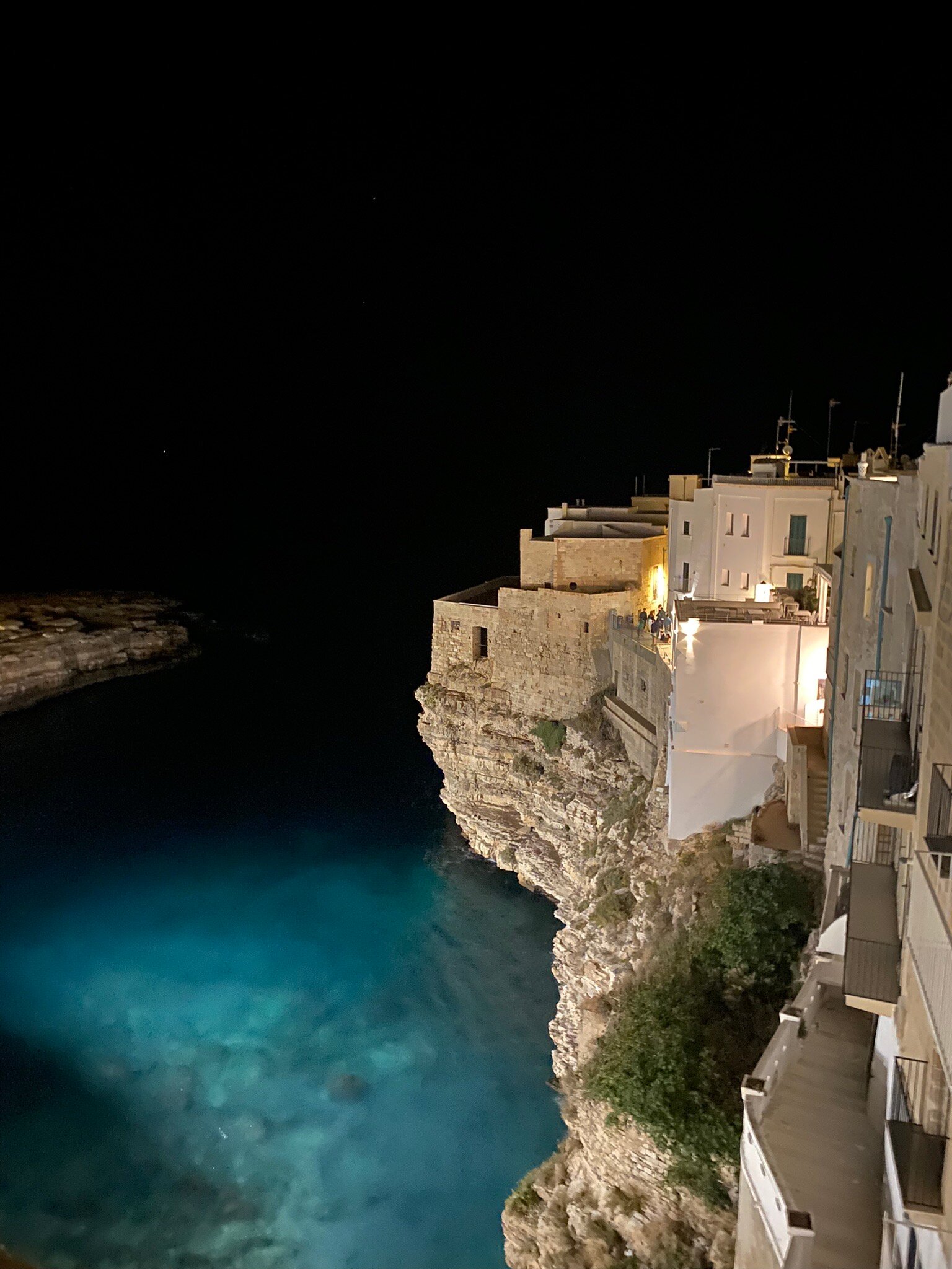 ANTICO MONDO ROOMS & SUITES B&B (Polignano A Mare, Puglia): Prezzi 2022 ...