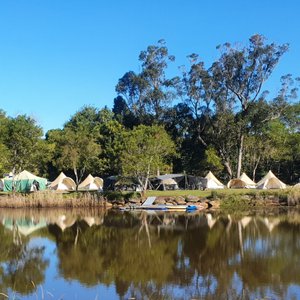 Welcome to your ultimate camp situated right on the lake