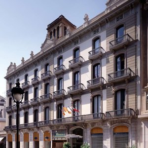 Fachada Catalonia Albinoni