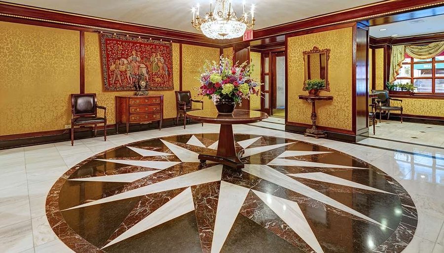 Hotel Elysee New York Lobby