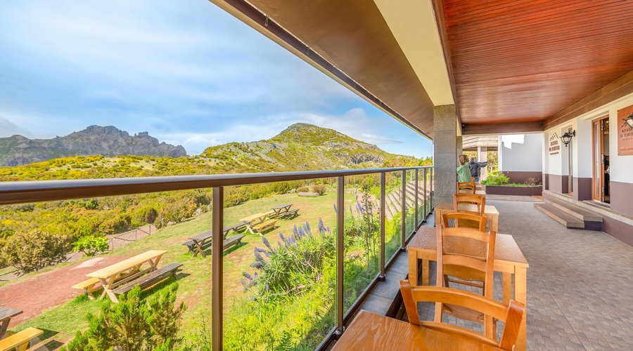 Achada Do Teixeira Mountain Spot Cafe
