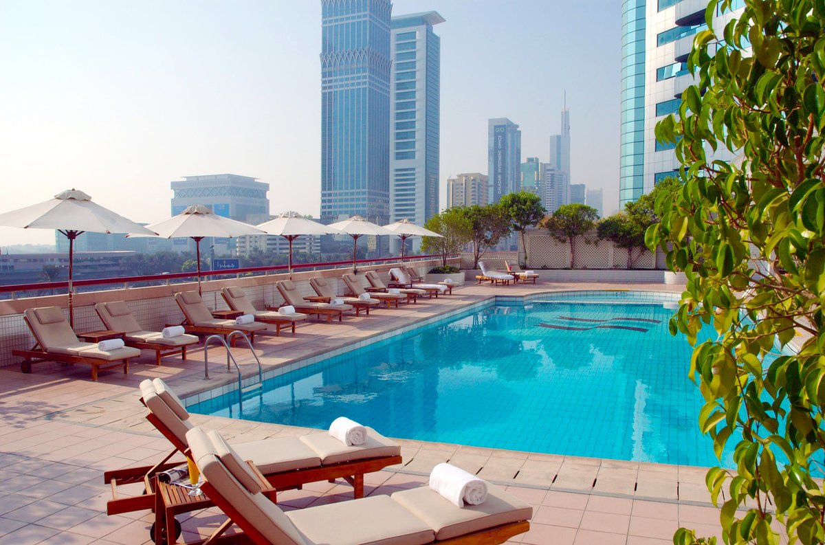 Crowne Plaza Dubai, An IHG Hotel Pool Pictures & Reviews - Tripadvisor