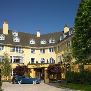 The Killarney Park Exterior 