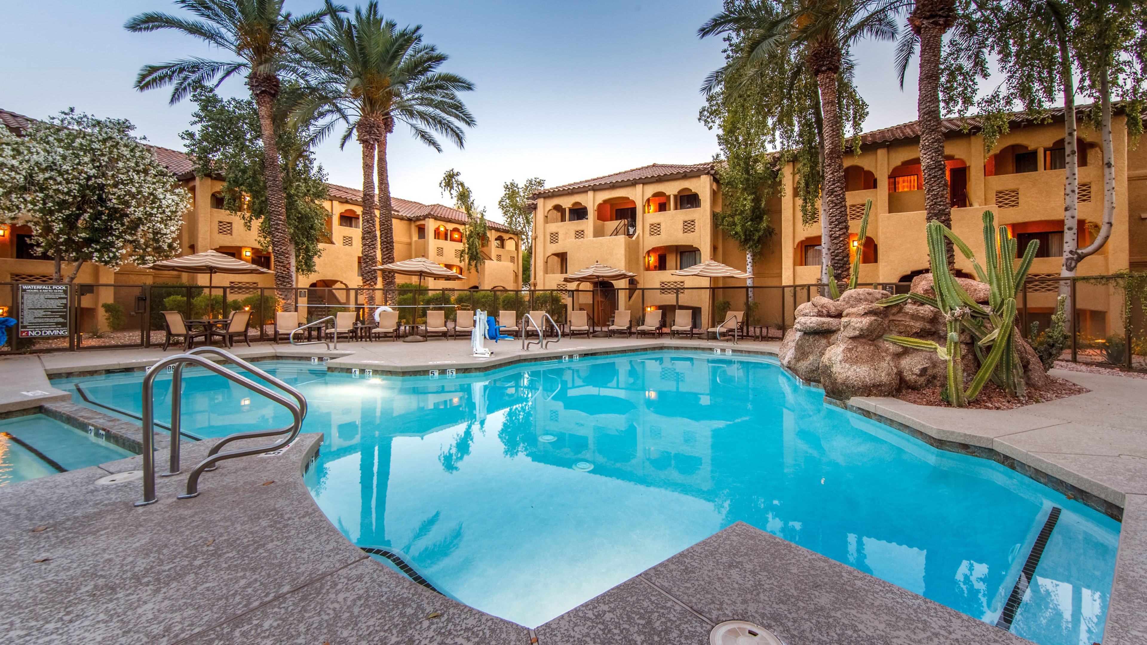 HOLIDAY INN CLUB VACATIONS SCOTTSDALE RESORT AN IHG HOTEL Updated   Outdoor Pool Surrounded 