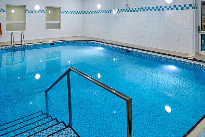 Holiday Inn Leeds Garforth An Ihg Hotel Pool Pictures And Reviews