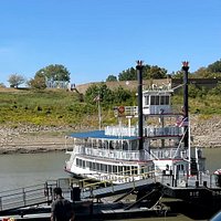 memphis riverboat cruise schedule