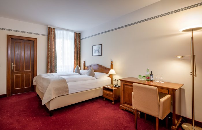 HOTEL AM MIRABELLPLATZ $126 ($̶2̶1̶1̶) - Updated 2022 Prices & Reviews ...