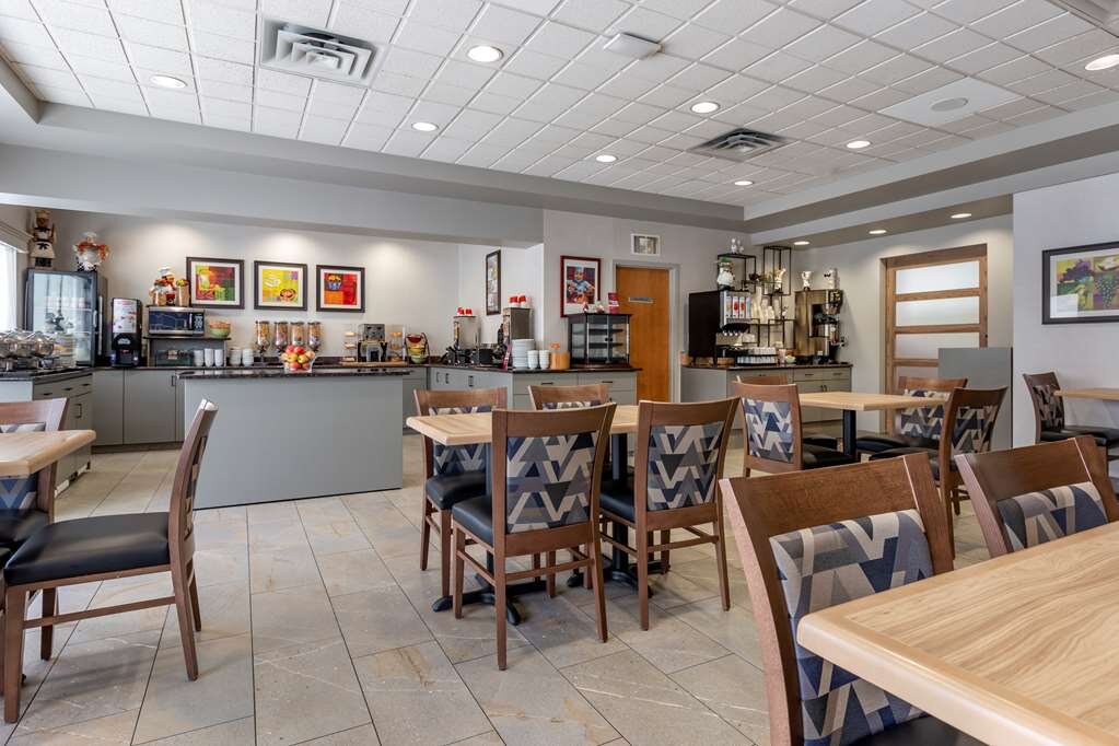 Hotel photo 28 of Best Western Plus Pembina Inn & Suites.