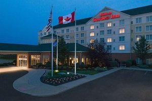 Hilton Garden Inn Buffalo Airport in Cheektowaga, image may contain: Hotel, Building, Resort, Inn