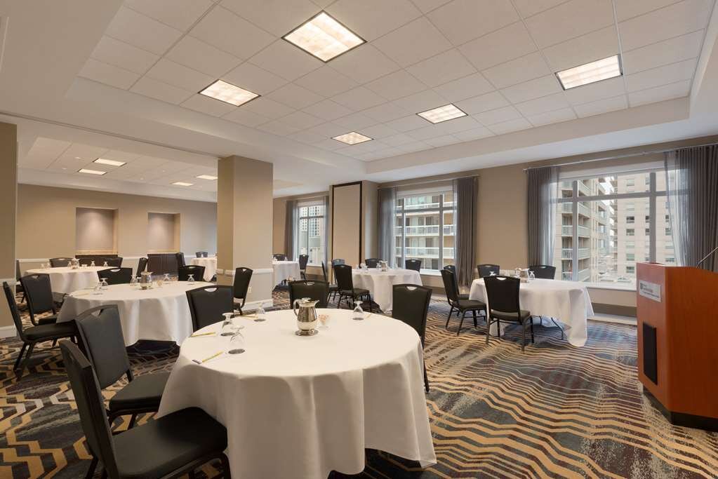 Hotel photo 110 of Hilton Garden Inn Chicago Downtown/Magnificent Mile.