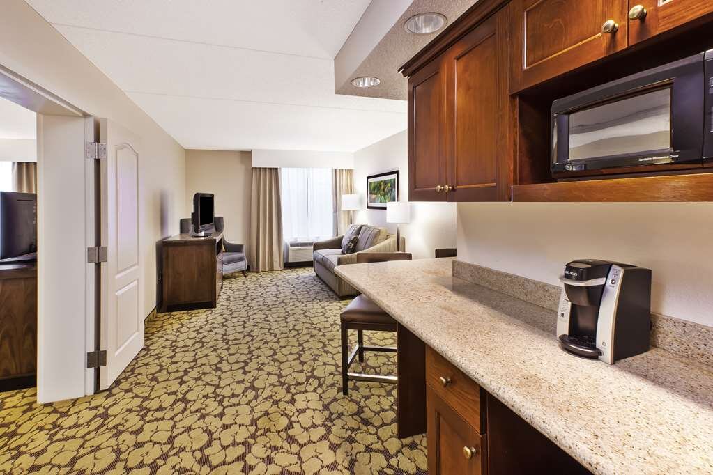 Hilton Garden Inn Cleveland Downtown - UPDATED 2023 Prices, Reviews ...