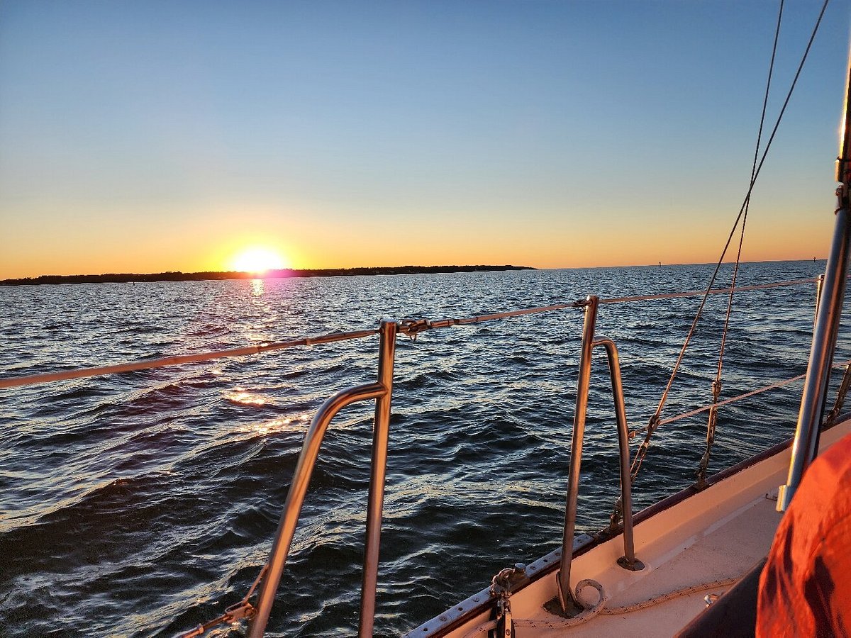 sail boat tours outer banks