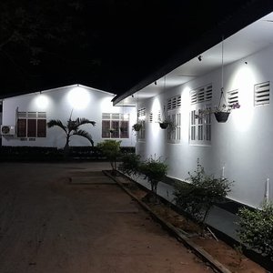 PARADISE INN 