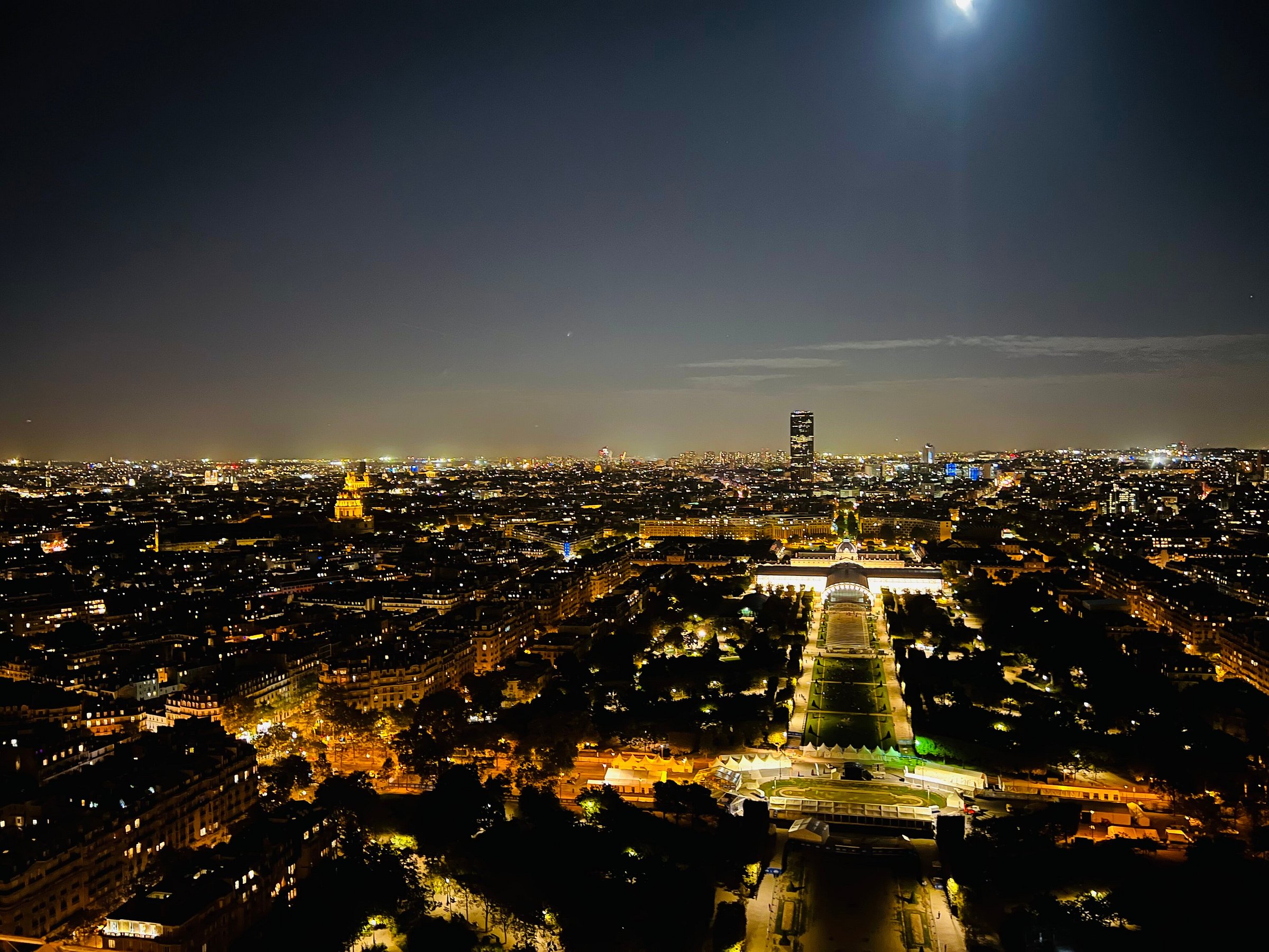 wonder meets and tours eiffel tower