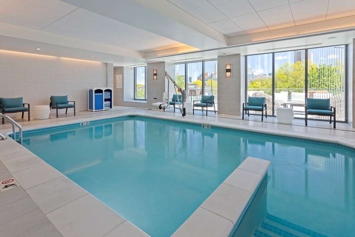 Hilton Garden Inn Boston Brookline Pool Pictures And Reviews Tripadvisor 7069