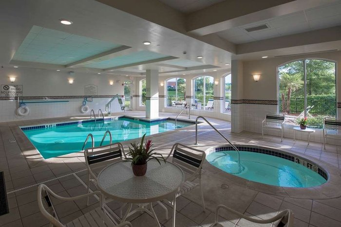 Hilton Garden Inn Jackson/Madison Pool Pictures & Reviews - Tripadvisor