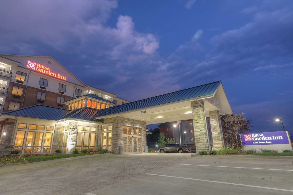 HILTON GARDEN INN PIGEON 149 (̶1̶6̶9̶) Updated 2023 Prices