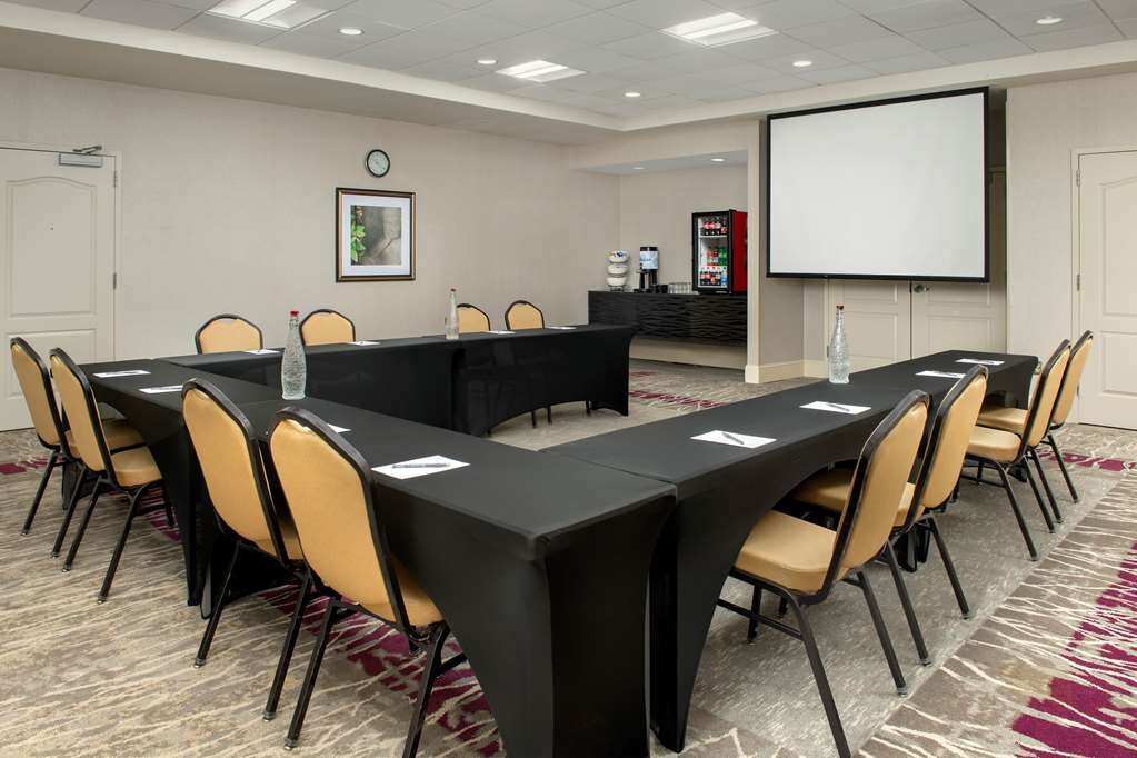 Hotel photo 54 of Hilton Garden Inn Knoxville West/Cedar Bluff.