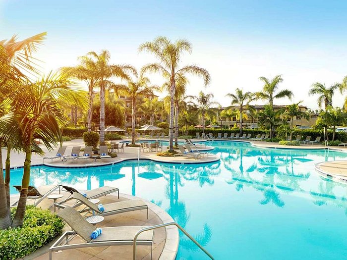Hilton Grand Vacations Club MarBrisa Carlsbad Pool Pictures & Reviews -  Tripadvisor
