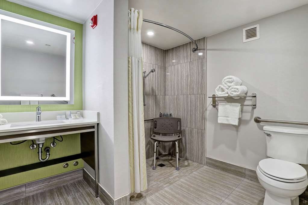 Hotel photo 38 of Hilton Garden Inn Toronto/Ajax.