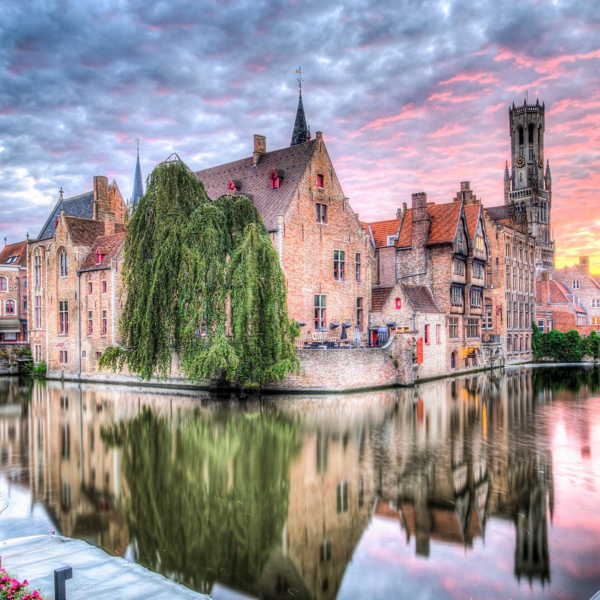bruges-scavenger-hunt-and-self-guided-walking-tour