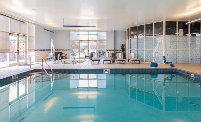 Hilton Columbus/Polaris Pool Pictures & Reviews - Tripadvisor