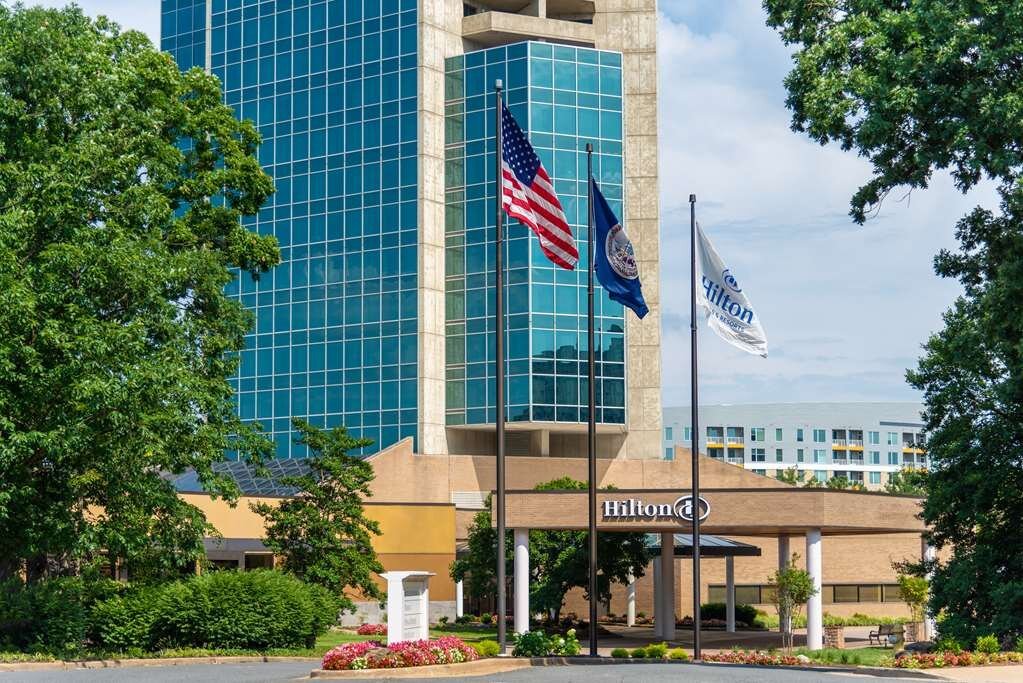 Hilton Alexandria Mark Center UPDATED 2023 Prices, Reviews & Photos (VA) Hotel Tripadvisor